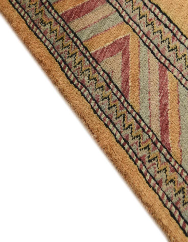 Detail image of  3' 2 x 5' 2  Hand Knotted Kashkuli Gabbeh Oriental Wool Rug