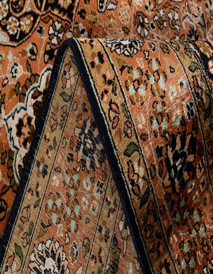 Detail image of  3' 11 x 6' 2  Hand Knotted Kashmir Rug