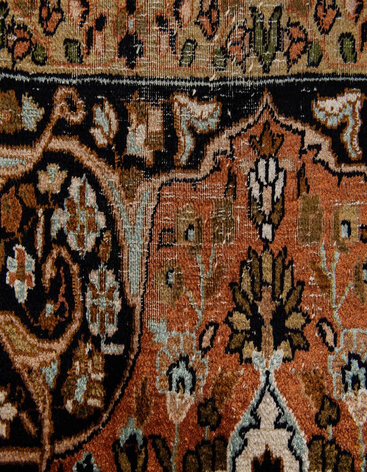 Detail image of  3' 11 x 6' 2  Hand Knotted Kashmir Rug