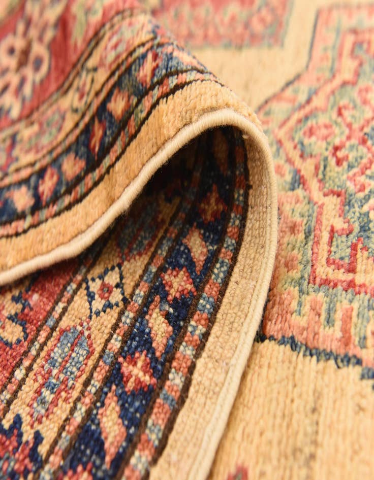 Detail image of  5' 8 x 7' 8  Hand Knotted Kazak Oriental Rug