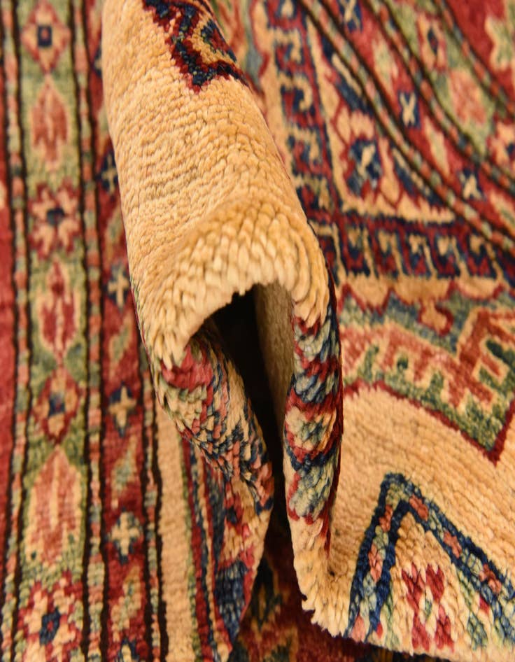 Detail image of  5' 8 x 7' 8  Hand Knotted Kazak Oriental Rug