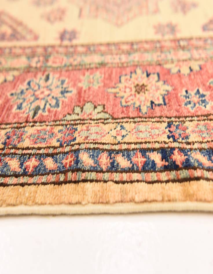 Detail image of  5' 8 x 7' 8  Hand Knotted Kazak Oriental Rug