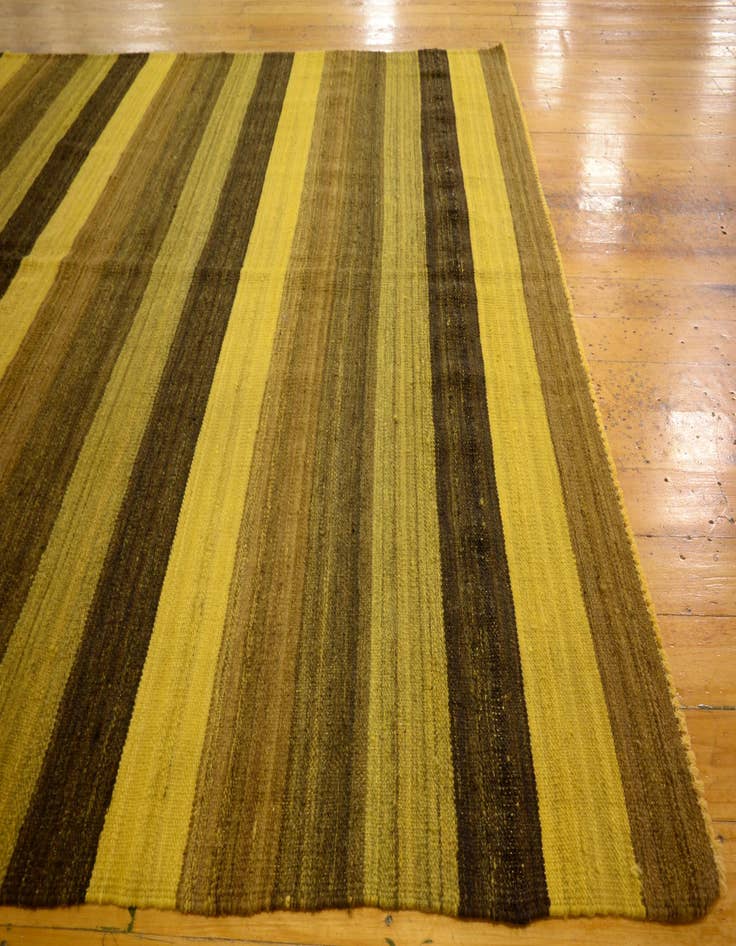 Detail image of  5' 3 x 6' 9  Hand Woven Kilim Afghan Wool Rug