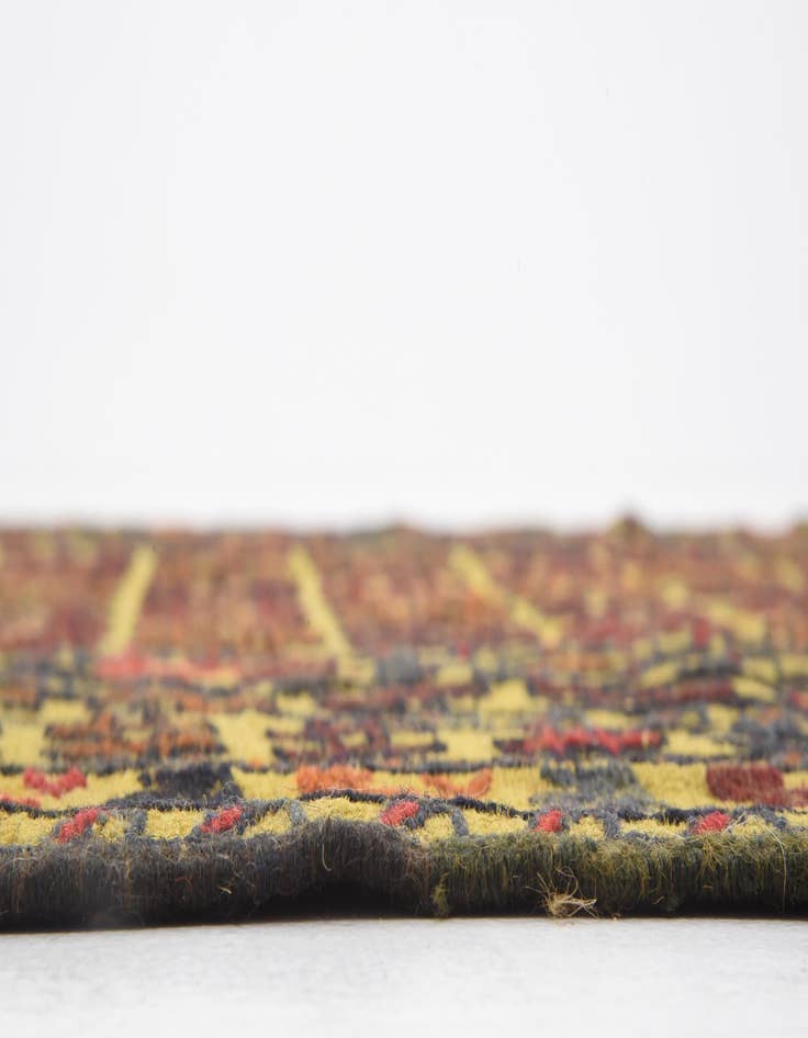 Detail image of  4' 3 x 6' 2  Hand Woven Kilim Afghan Wool Rug