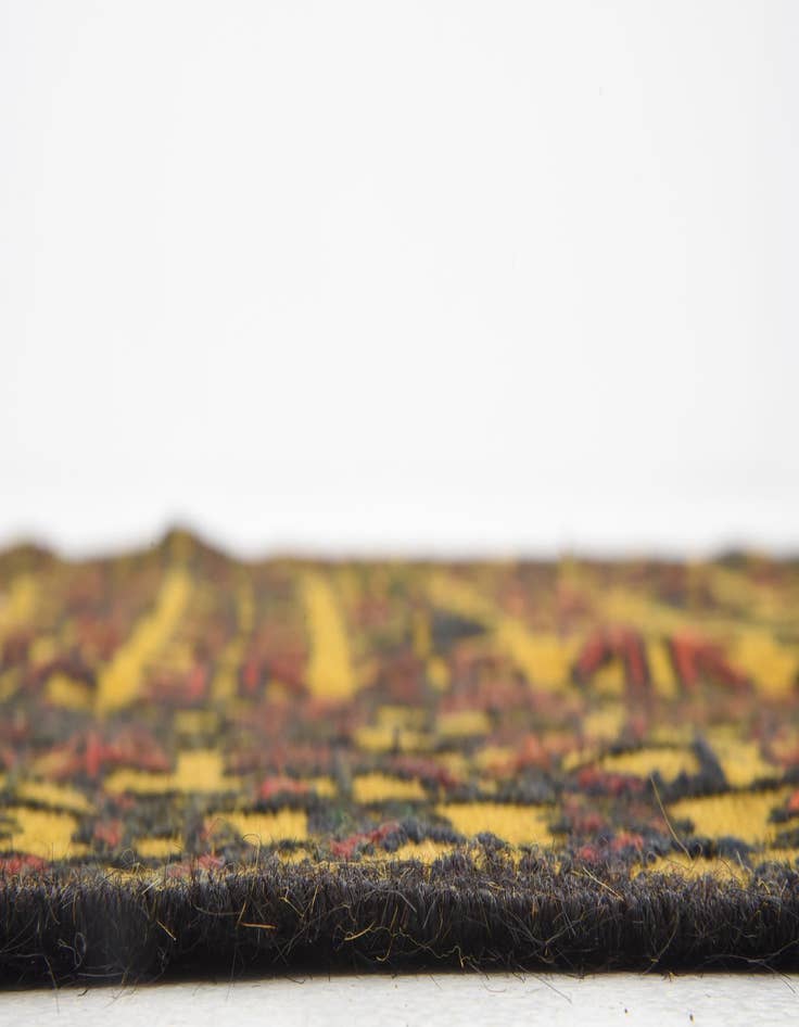 Detail image of  4' x 6' 7  Hand Woven Kilim Afghan Wool Rug