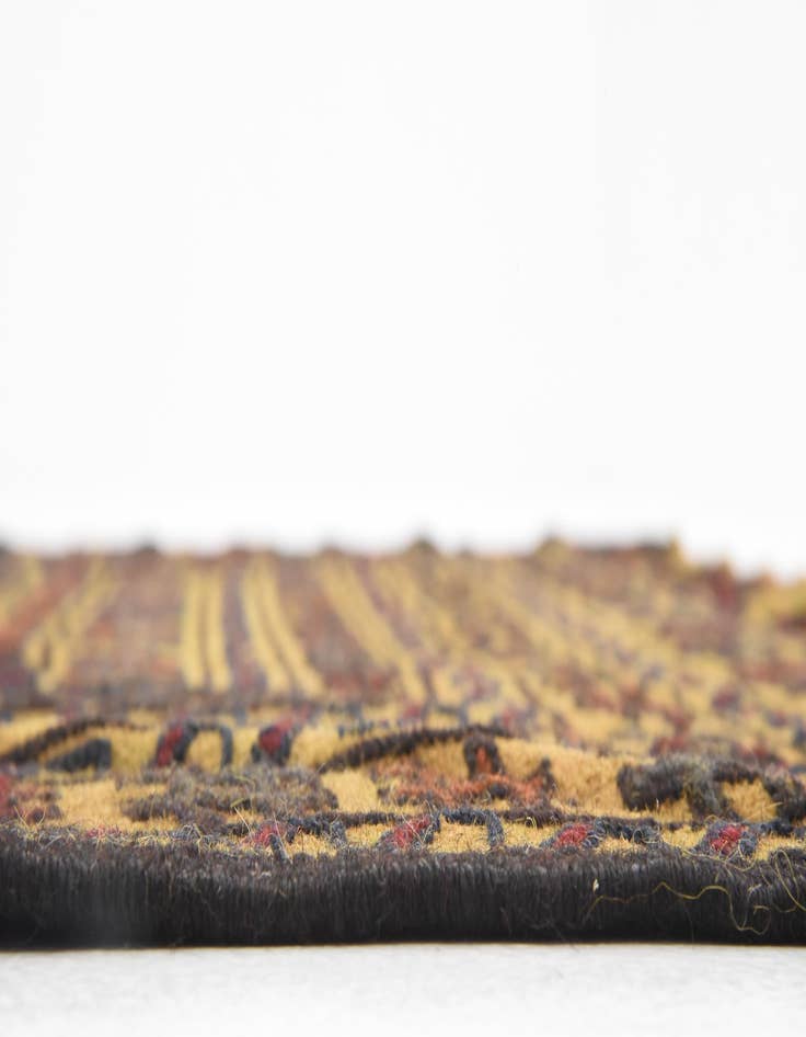 Detail image of  4' 2 x 6' 2  Hand Woven Kilim Afghan Wool Rug