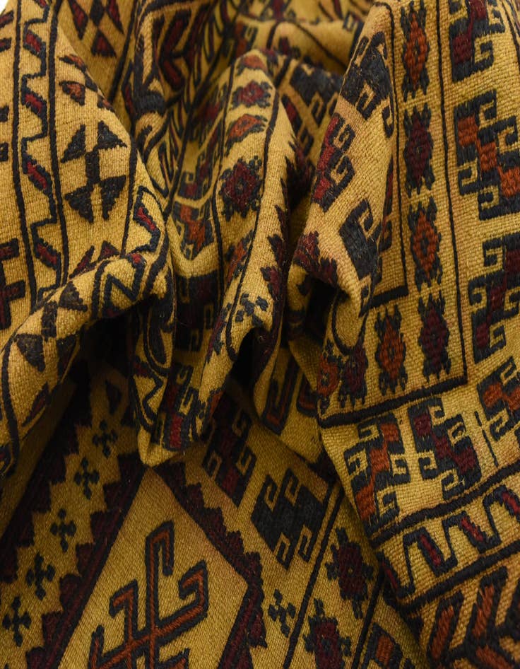 Detail image of  4' 2 x 6' 2  Hand Woven Kilim Afghan Wool Rug