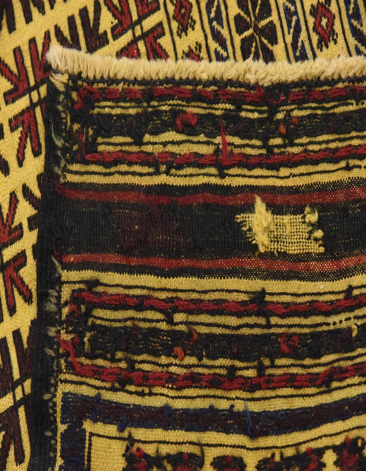 Detail image of  4' 2 x 6'  Hand Woven Kilim Afghan Wool Rug