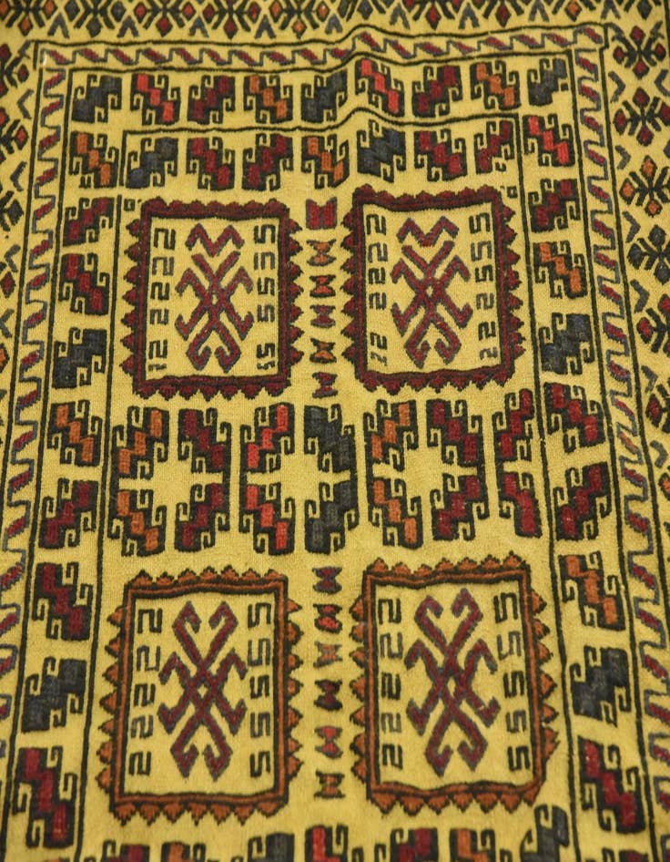 Detail image of  3' 10 x 6' 4  Hand Woven Kilim Afghan Wool Rug