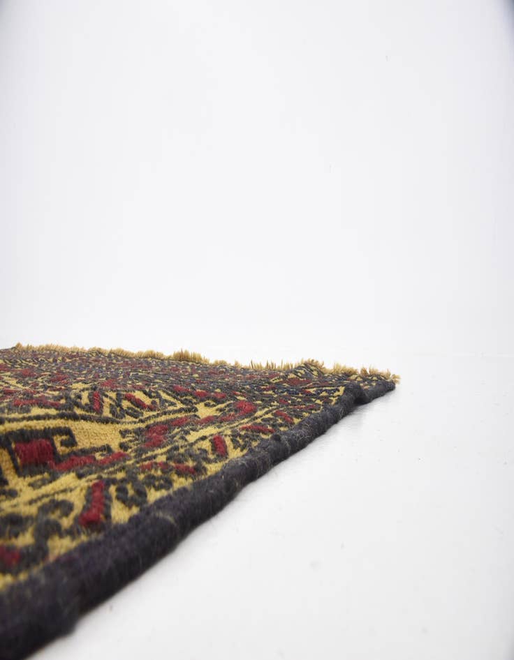 Detail image of  4' 2 x 6' 7  Hand Woven Kilim Afghan Wool Rug