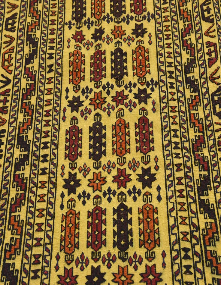 Detail image of  4' 2 x 6' 4  Hand Woven Kilim Afghan Wool Rug
