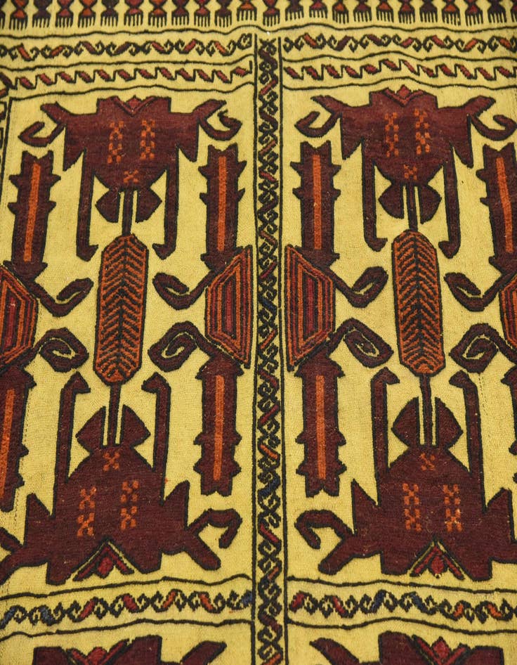 Detail image of  3' 10 x 6'  Hand Woven Kilim Afghan Wool Rug