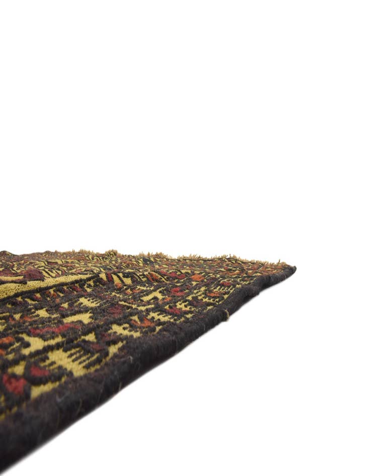 Detail image of  3' 10 x 6'  Hand Woven Kilim Afghan Wool Rug