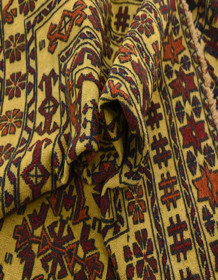 Detail image of  3' 10 x 6' 7  Hand Woven Kilim Afghan Wool Rug