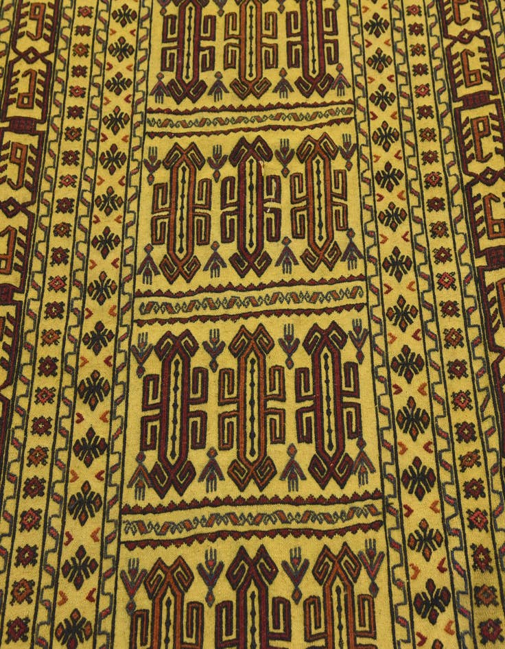 Detail image of  4' 2 x 6' 2  Hand Woven Kilim Afghan Wool Rug