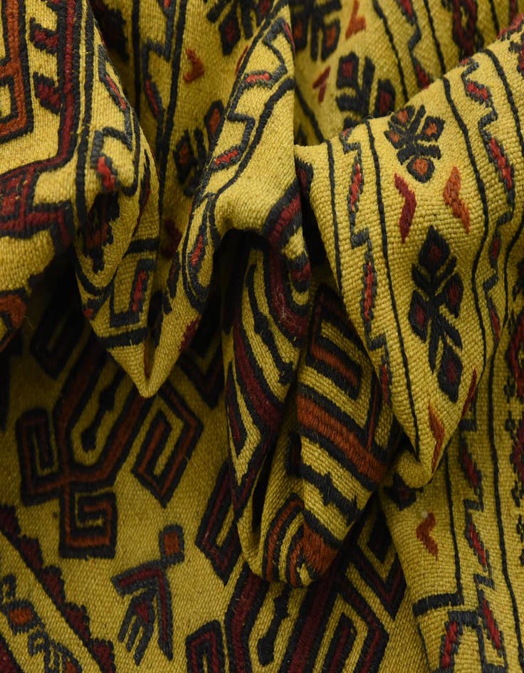 Detail image of  4' 2 x 6' 2  Hand Woven Kilim Afghan Wool Rug