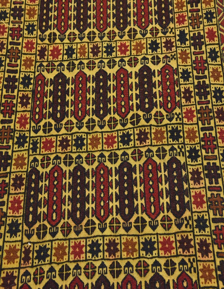 Detail image of  3' 10 x 6'  Hand Woven Kilim Afghan Wool Rug