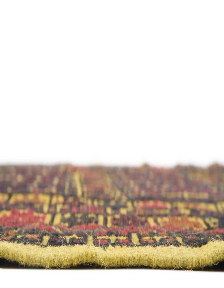 Detail image of  3' 10 x 6'  Hand Woven Kilim Afghan Wool Rug