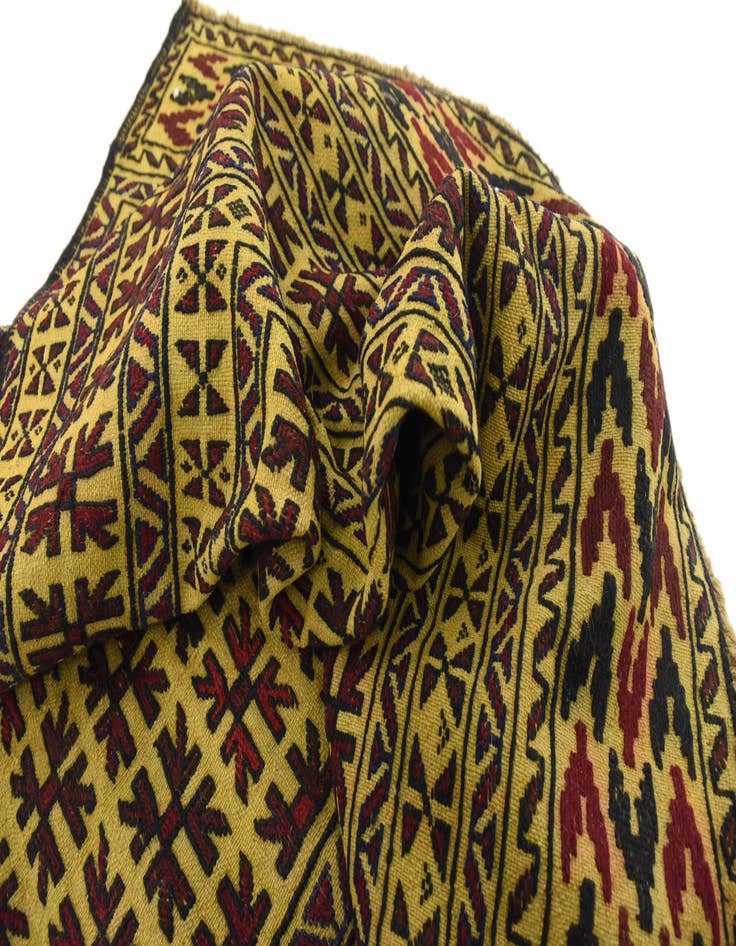 Detail image of  4' 2 x 6' 6  Hand Woven Kilim Afghan Wool Rug