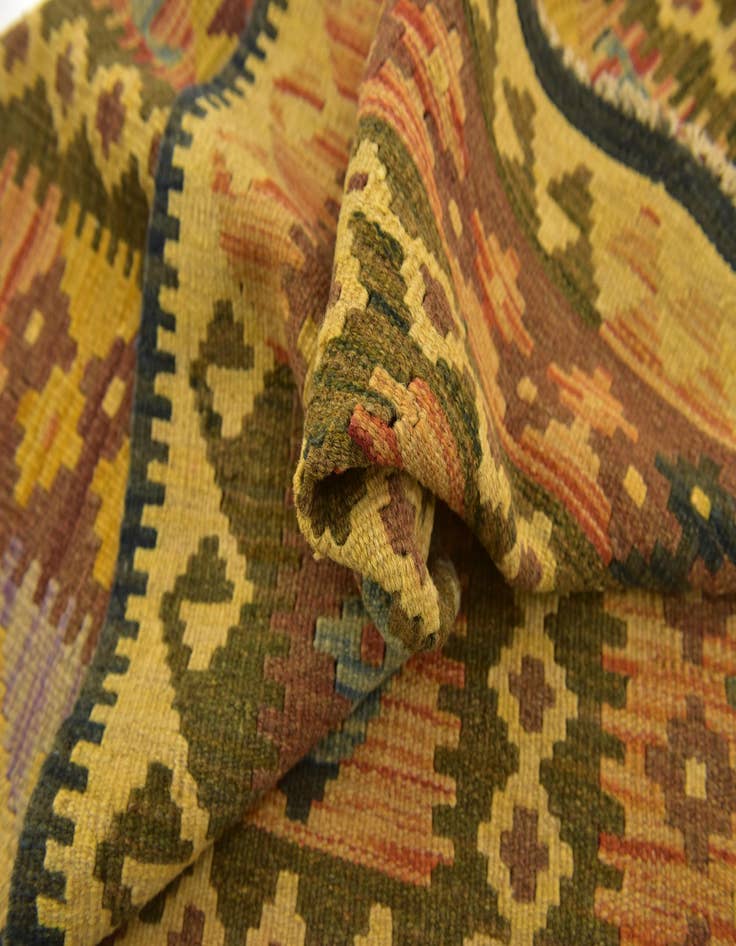 Detail image of  3' 5 x 4' 7  Hand Woven Kilim Maymana Wool Rug