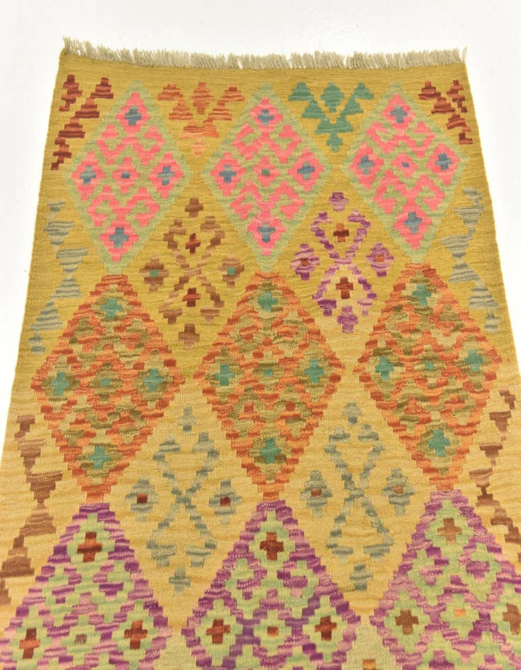 Detail image of 3' 4 x 5' Hand Woven Kilim Maymana Wool Rug