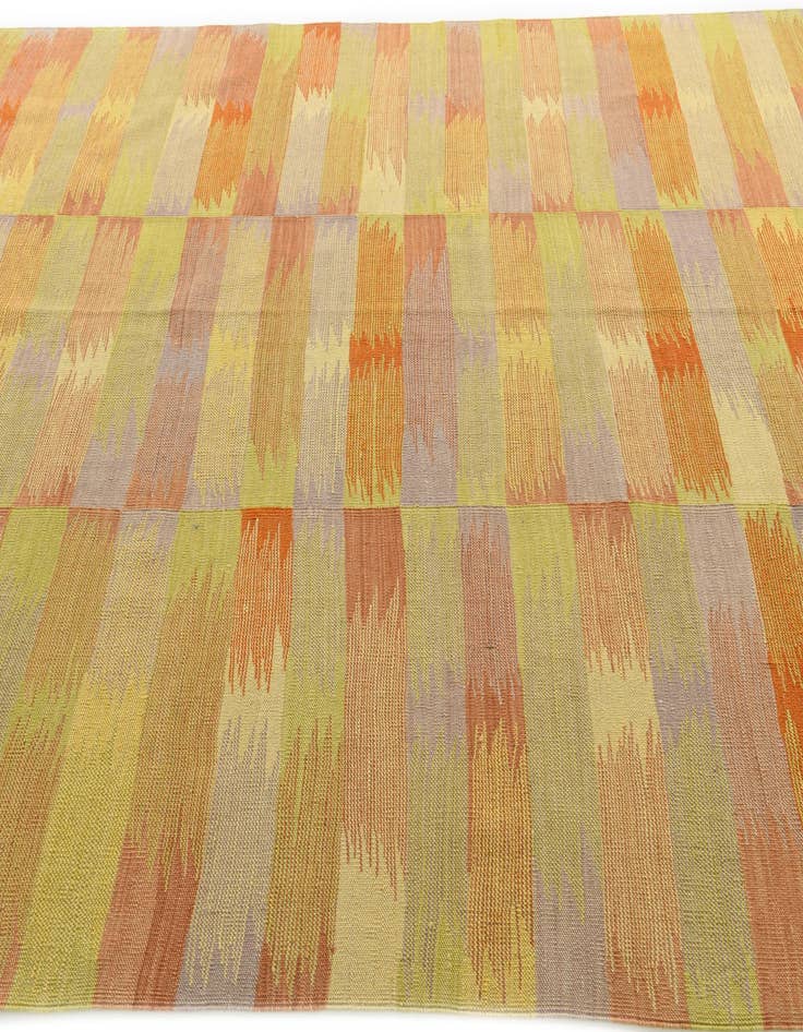 Detail image of  7' x 9' 3  Hand Woven Kilim Modern Wool Rug
