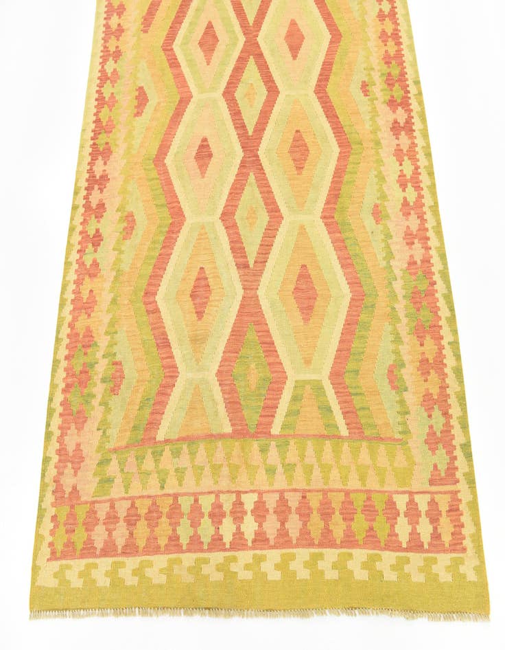 Detail image of  4' 9 x 6' 5  Hand Woven Kilim Waziri Wool Rug