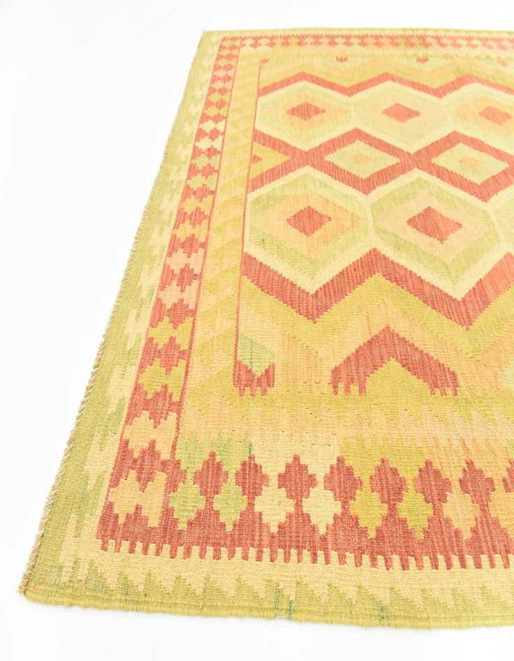 Detail image of  4' 9 x 6' 5  Hand Woven Kilim Waziri Wool Rug