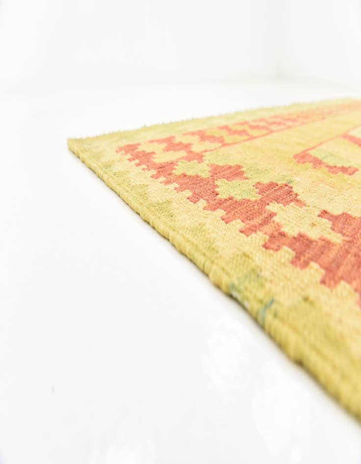 Detail image of  4' 9 x 6' 5  Hand Woven Kilim Waziri Wool Rug