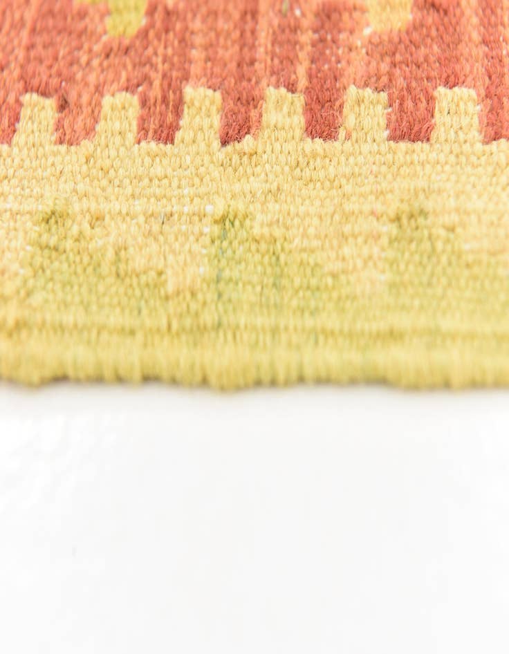 Detail image of  4' 9 x 6' 5  Hand Woven Kilim Waziri Wool Rug