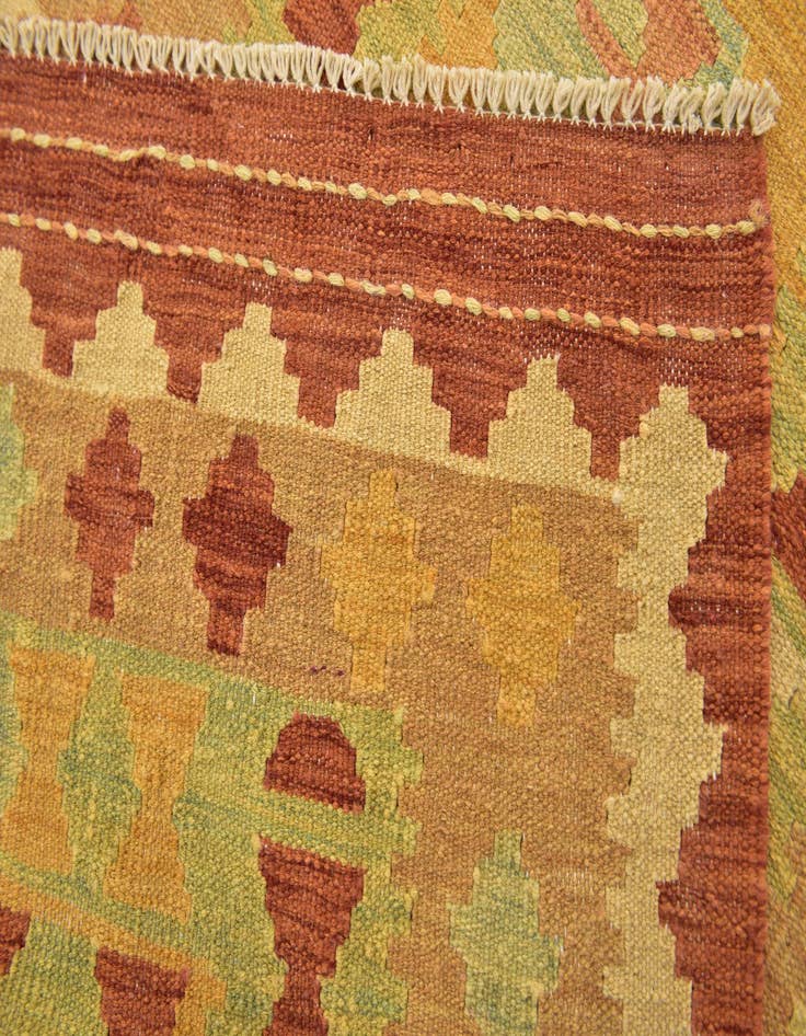 Detail image of  2' 6 x 4' 5  Hand Woven Kilim Waziri Wool Rug
