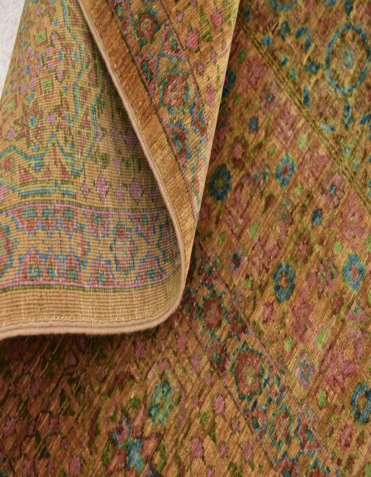 Detail image of  8' x 9' 9  Hand Knotted Mamluk Ziegler Oriental Rug