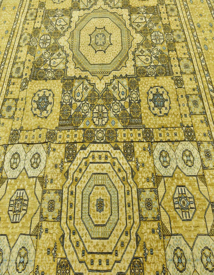 Detail image of  10' 2 x 14' 1  Hand Knotted Mamluk Ziegler Rug