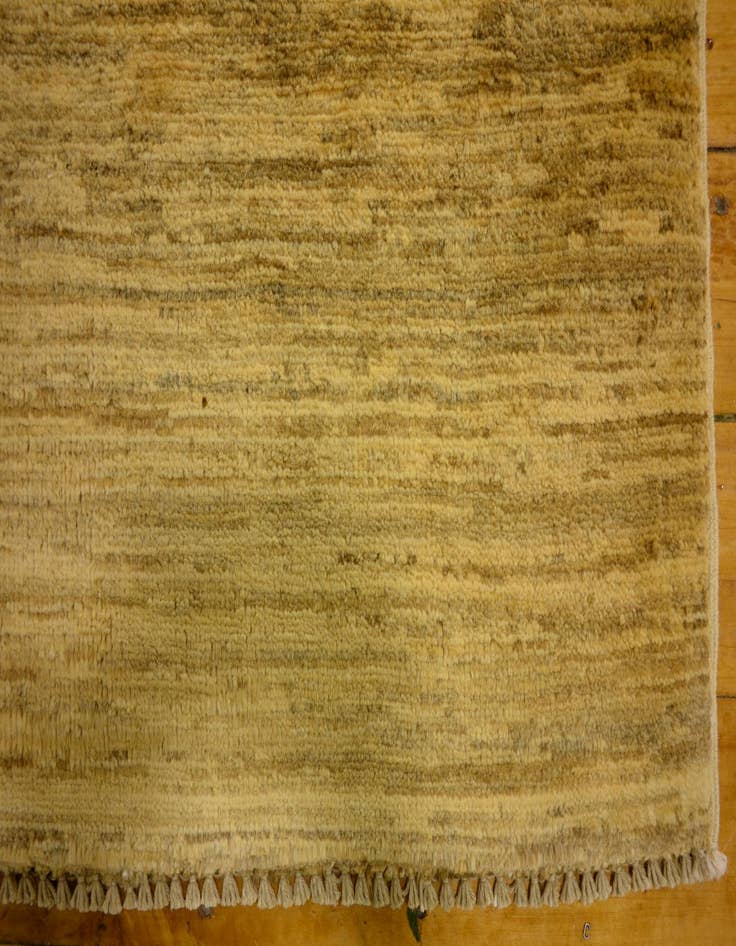 Detail image of 3' 11 x 5' 10 Hand Knotted Modern Ziegler Oriental Rug