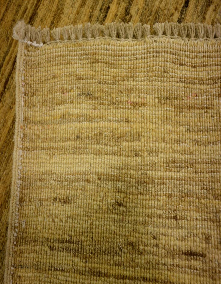 Detail image of 3' 11 x 5' 10 Hand Knotted Modern Ziegler Oriental Rug