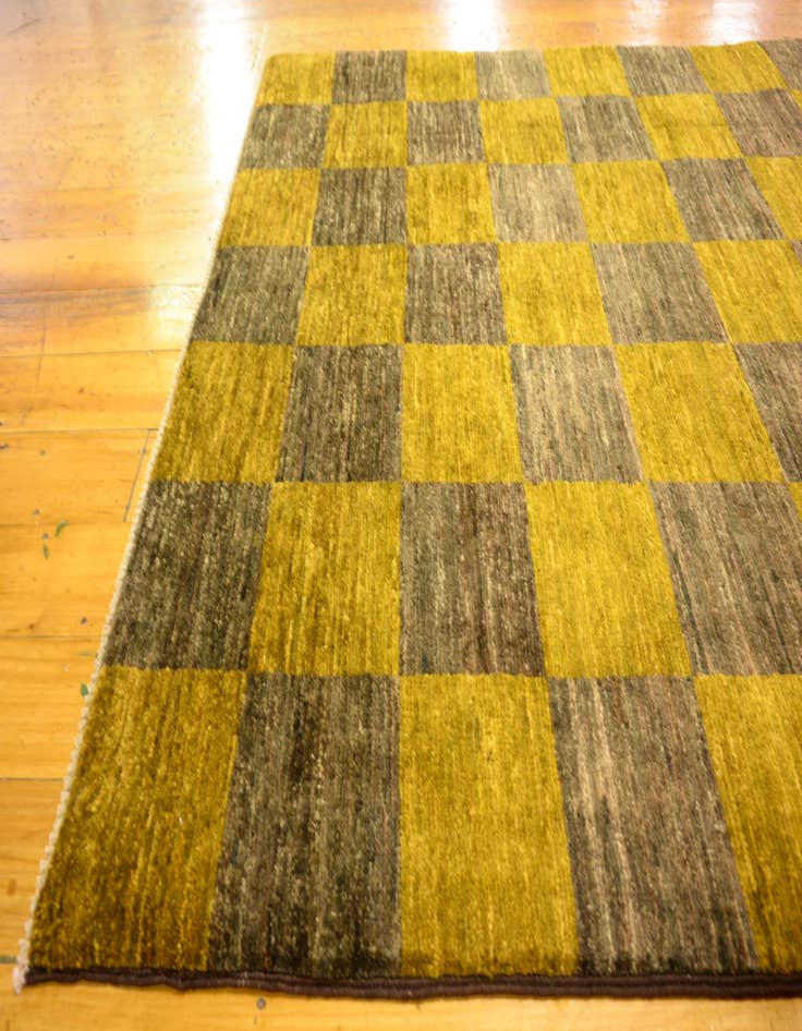 Detail image of  3' 3 x 4' 10  Hand Knotted Modern Ziegler Oriental Rug