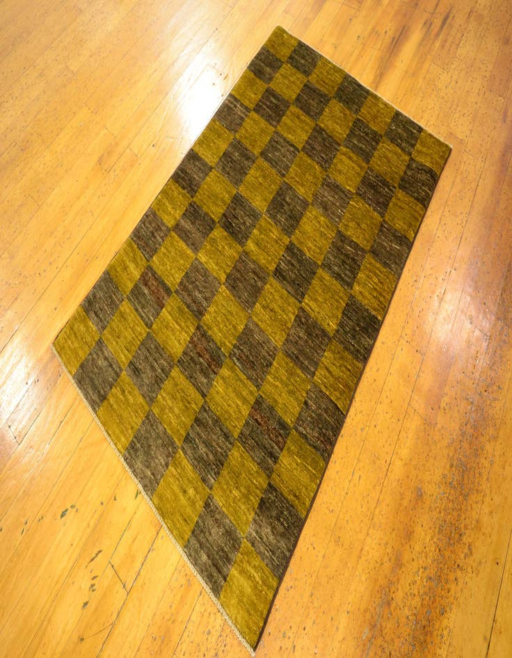 Detail image of  3' 3 x 4' 10  Hand Knotted Modern Ziegler Oriental Rug