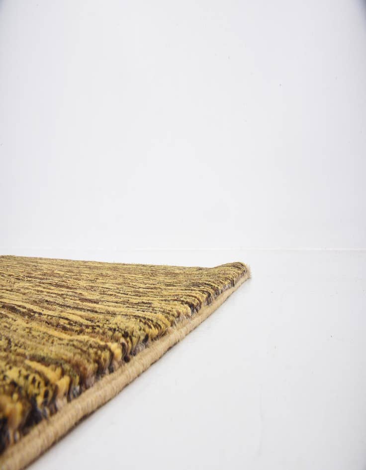 Detail image of  4' 2 x 6' 2  Hand Knotted Modern Ziegler Rug