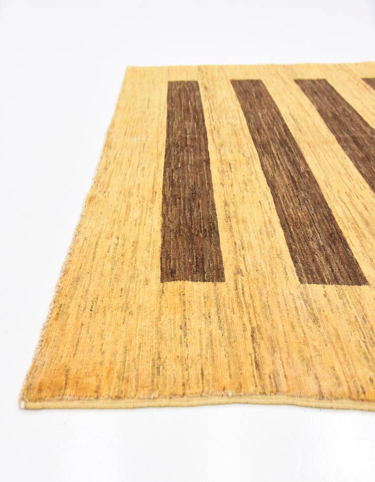 Detail image of  5' x 6' 6  Hand Knotted Modern Ziegler Rug