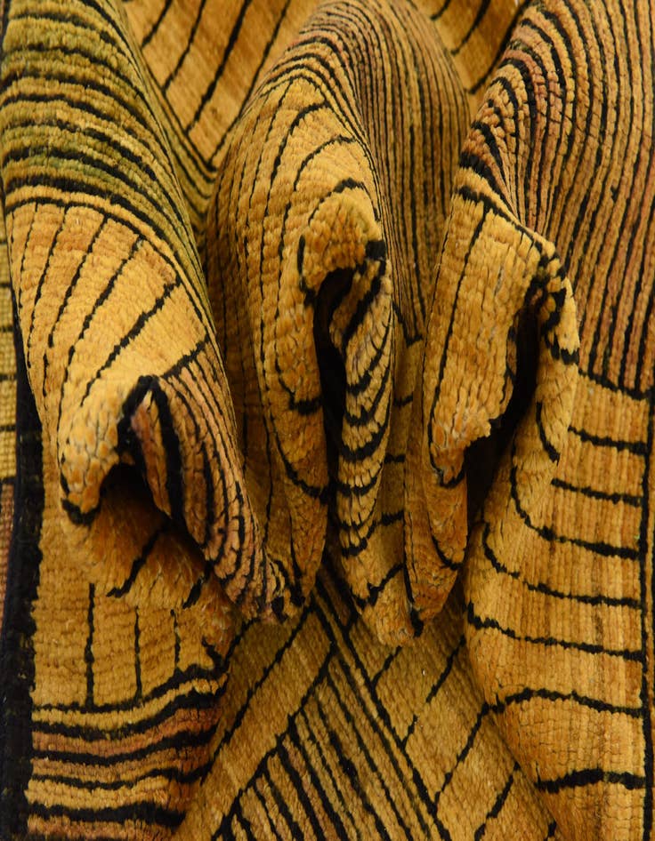 Detail image of  6' x 8' 10  Hand Knotted Modern Ziegler Oriental Rug