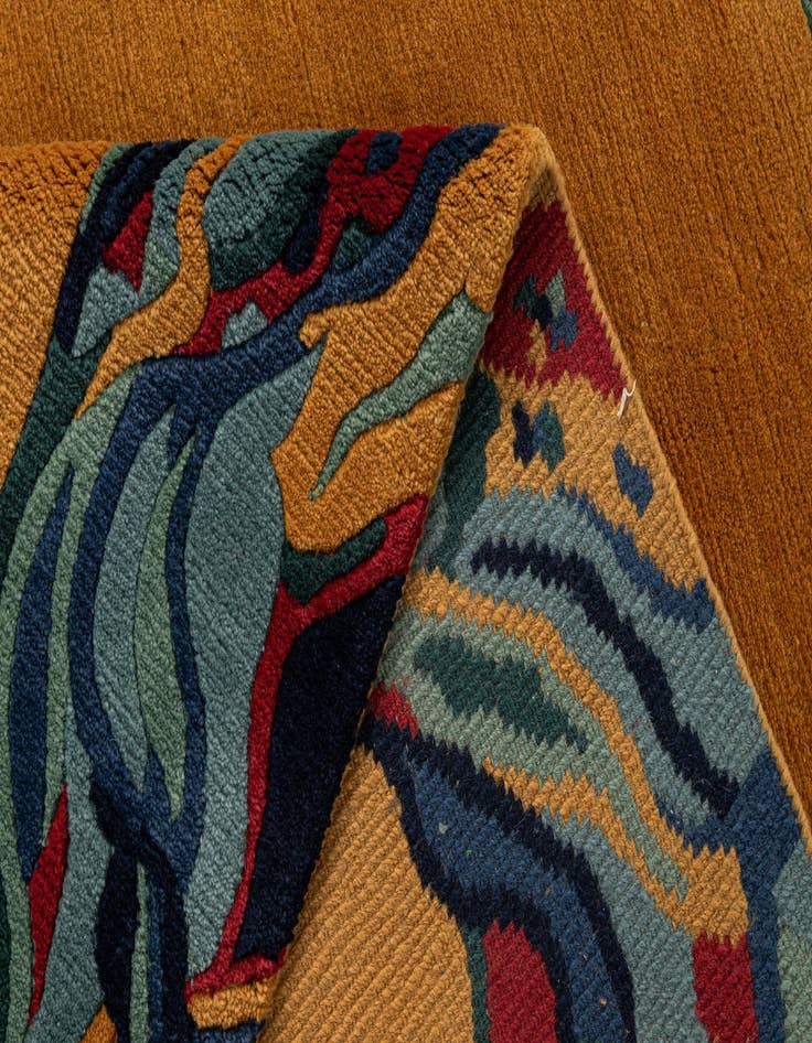 Detail image of  4' 11 x 6' 3  Hand Knotted Nepal Wool Rug
