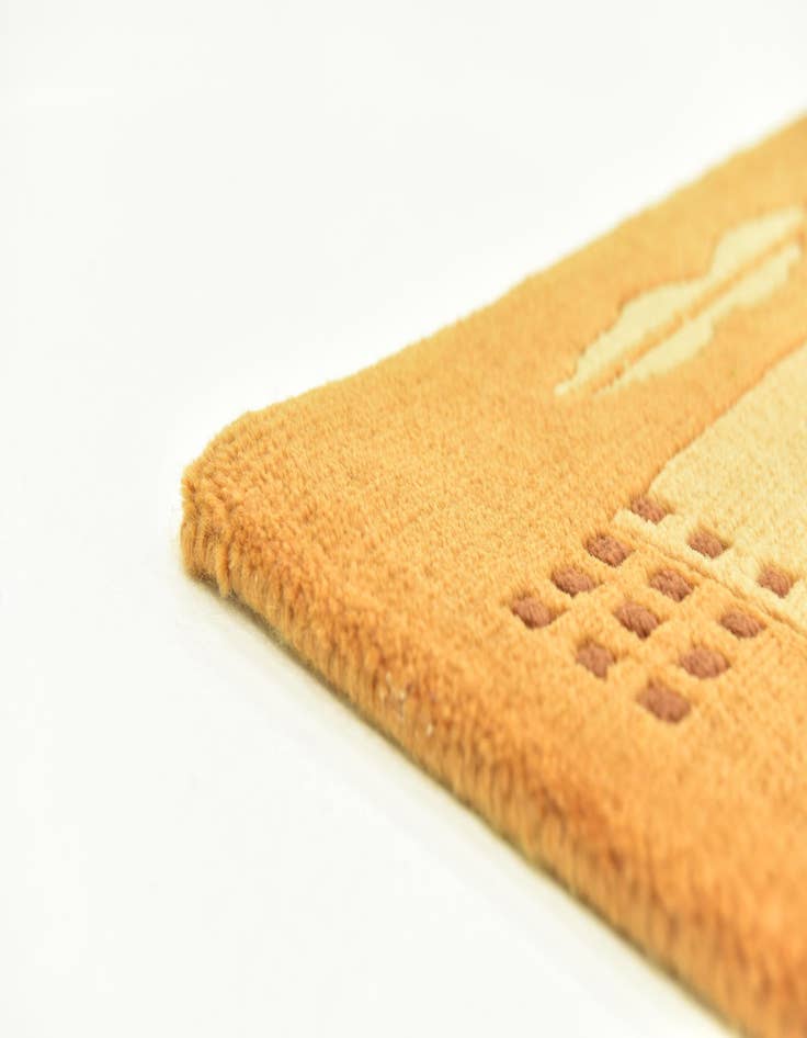 Detail image of  4' 9 x 6' 6  Hand Knotted Nepal Wool Rug