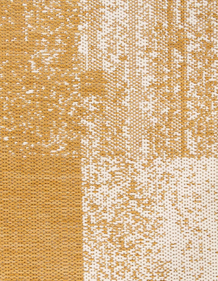 Detail image of  5' 3 x 7' 8  Washable Modern Indoor / Outdoor Rug