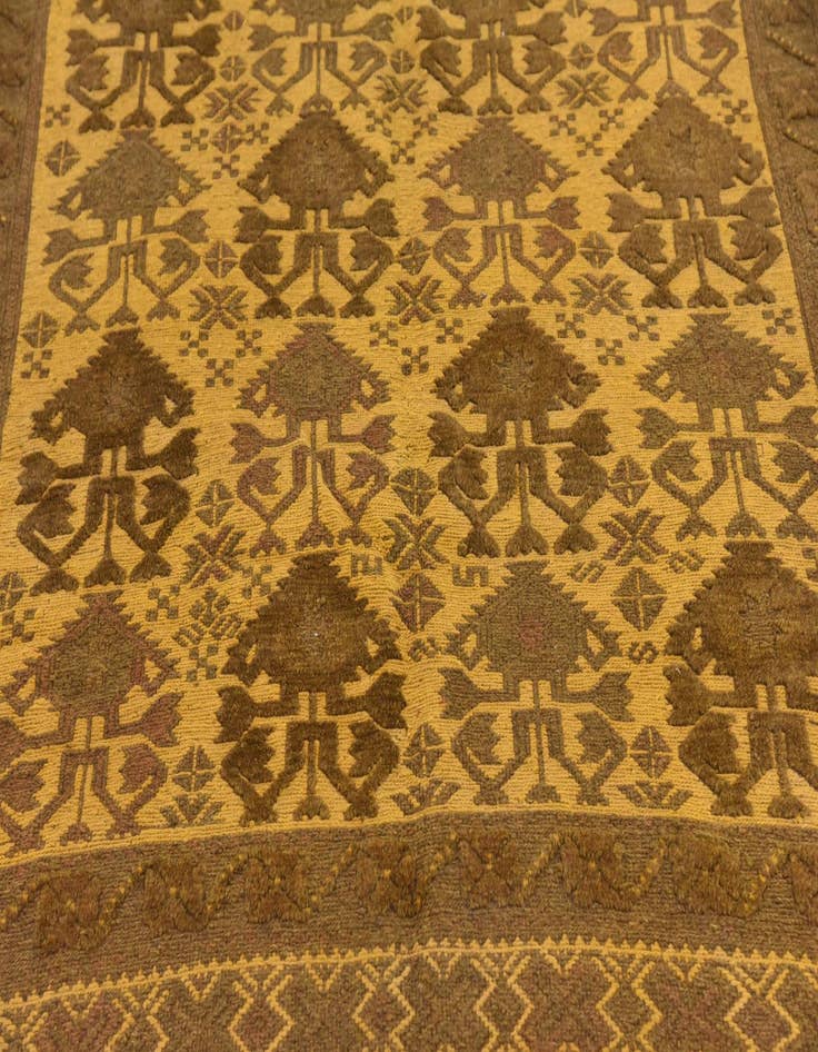 Detail image of  6' x 9'  Hand Woven Sumak Wool Rug