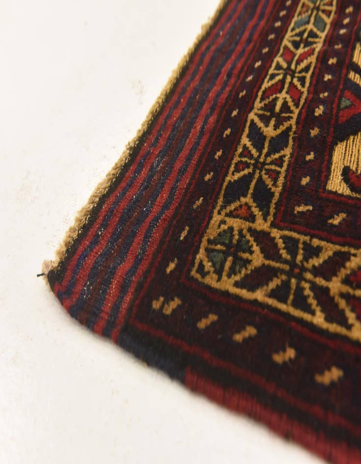 Detail image of  3' x 4' 4  Hand Knotted Sumak Wool Rug