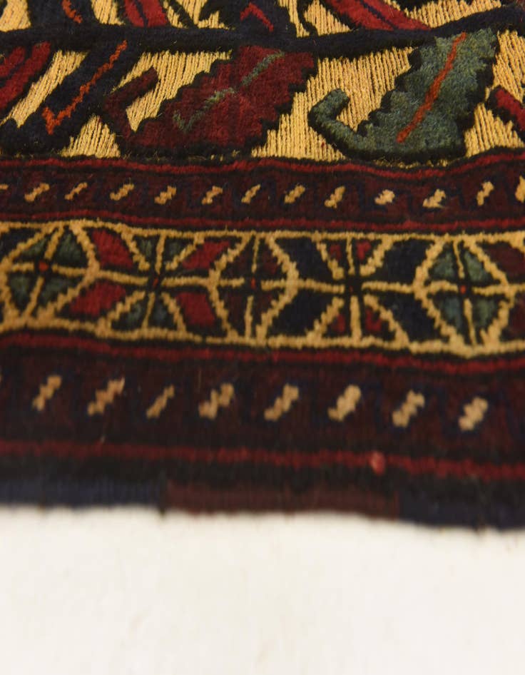 Detail image of  3' x 4' 4  Hand Knotted Sumak Wool Rug