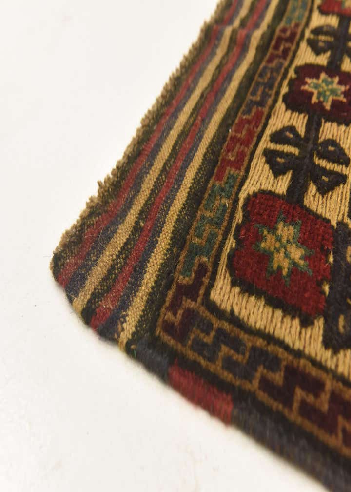Detail image of rug