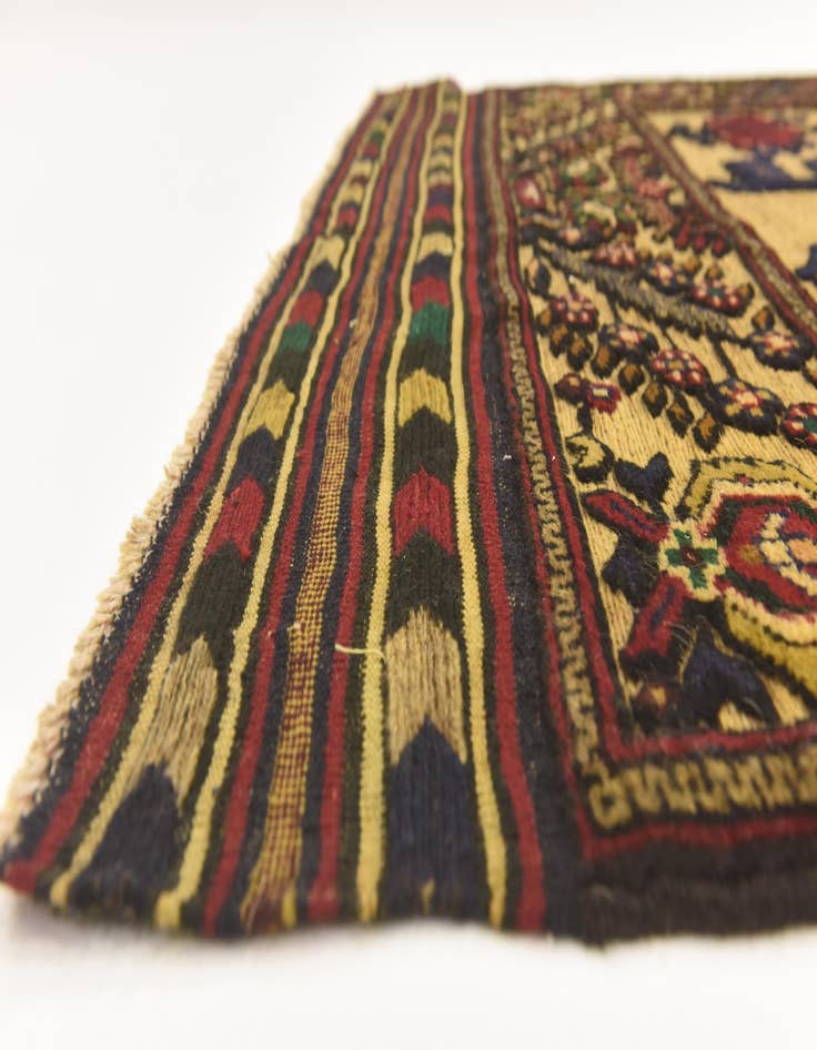 Detail image of  4' 2 x 6' 8  Hand Knotted Sumak Wool Rug