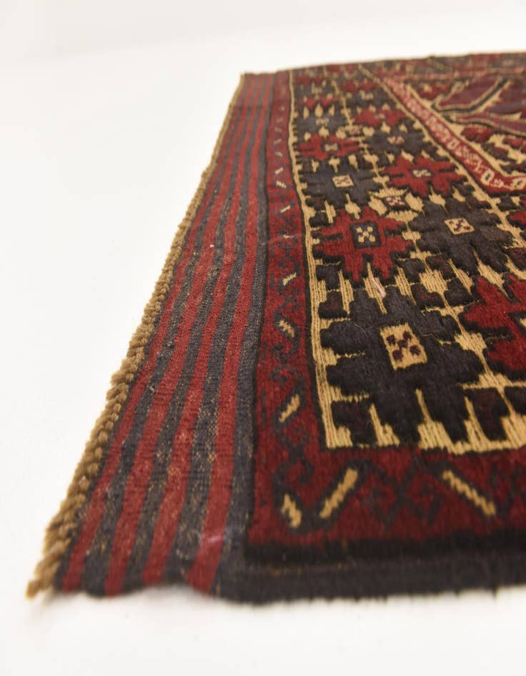 Detail image of  4' 5 x 6' 4  Hand Knotted Sumak Wool Rug