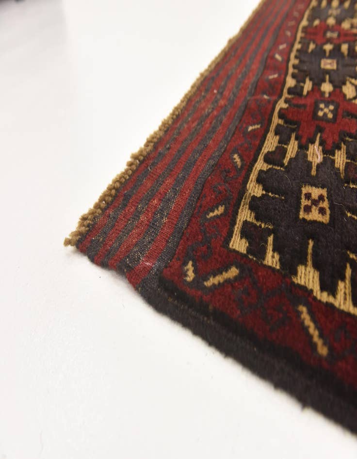 Detail image of  4' 5 x 6' 4  Hand Knotted Sumak Wool Rug